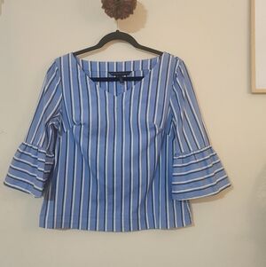 White House Black Market Emma Blue Striped V Neck 3/4 Bell Sleeve Blouse. Size 4